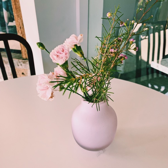 Meet your Posher, Ellie - Picture 1 of 1